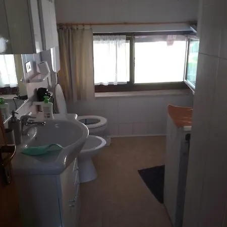 Casa Vio Apartment Calceranica al Lago